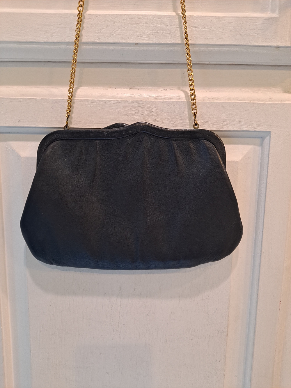 Ande' 60s Elegant Midnight Blue Leather Crossbody Clutch Clamshell Bag